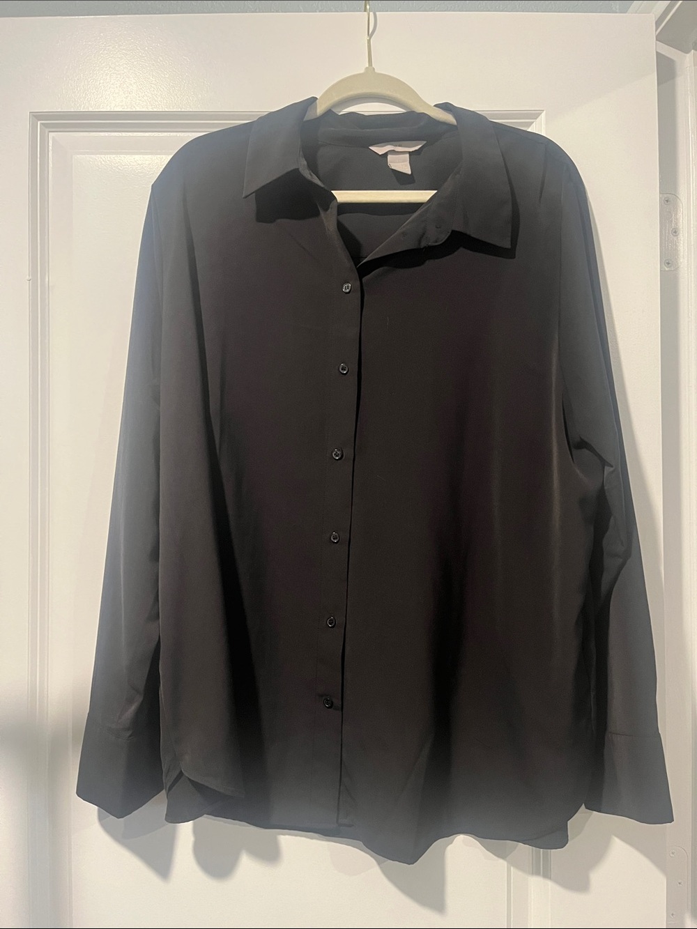 H&M Black Button-Up Shirt | Black